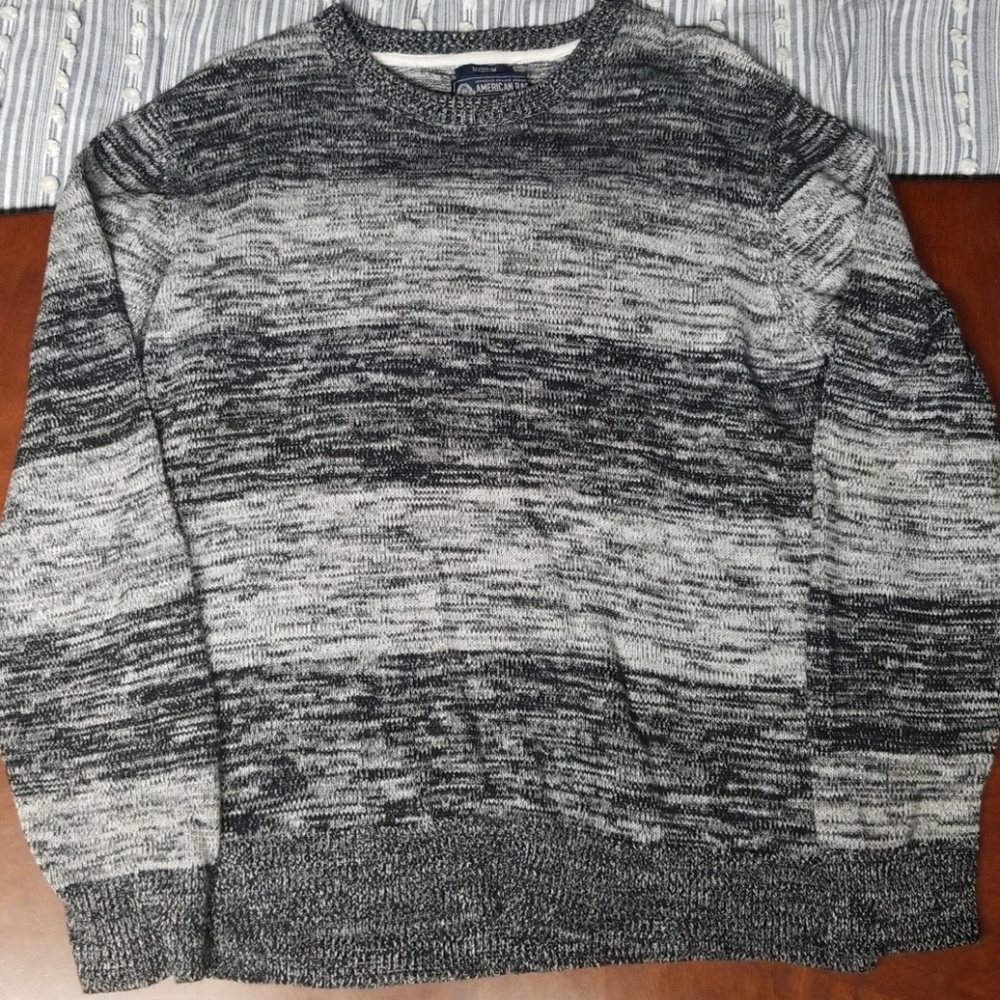 Gray stripes